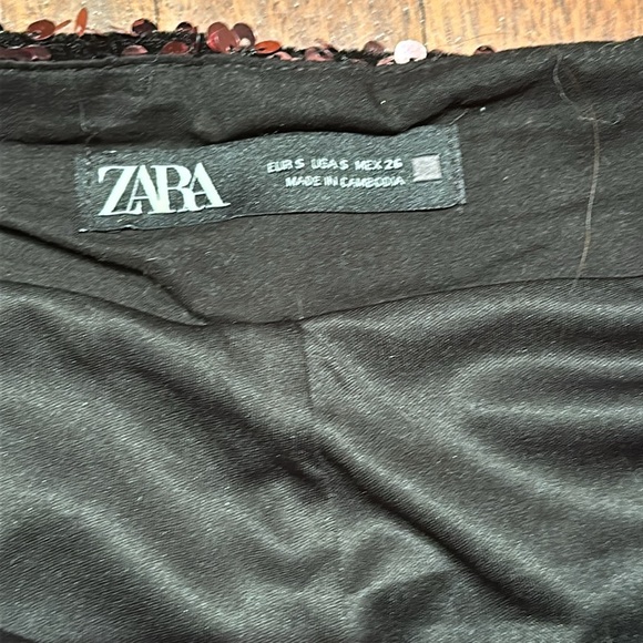 Zara Pink/Purple Sequin Shorts - Picture 3 of 3